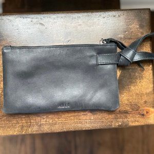 Able Rachel Wristlet (black)